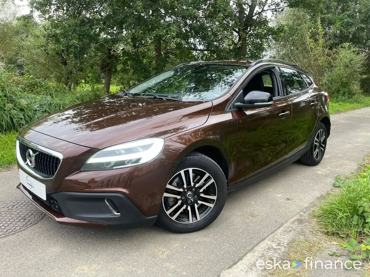 Financování Sedan Volvo V40 Cross Country 2017