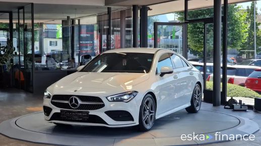 MERCEDES CLA 180 2019