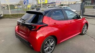 Leasing Sedan Toyota Yaris 2024