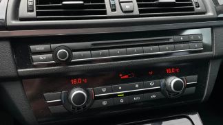 Lízing Sedan BMW 523 2011
