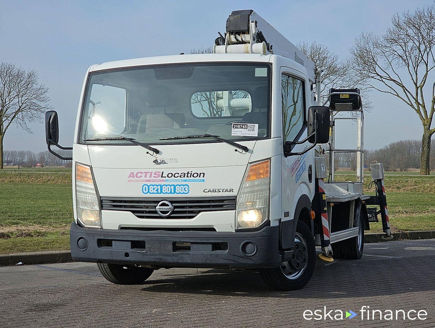 Leasing Van Nissan NT 400 2012