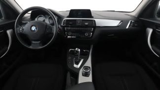 Lízing Hatchback BMW 118 2019