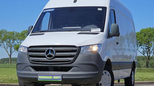 Mercedes-Benz SPRINTER 319 2021