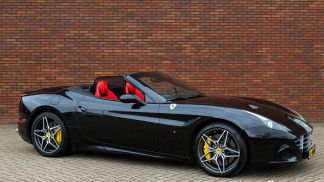 Financování Konvertibilní Ferrari California 2015