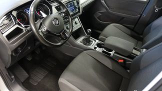 Leasing Hatchback Volkswagen Touran 2019