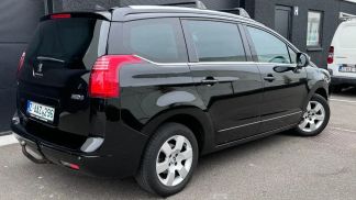 Finansowanie Transport pasażerów Peugeot 5008 2015