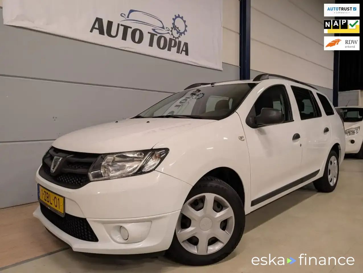 Finansowanie Hatchback Dacia Logan 2014