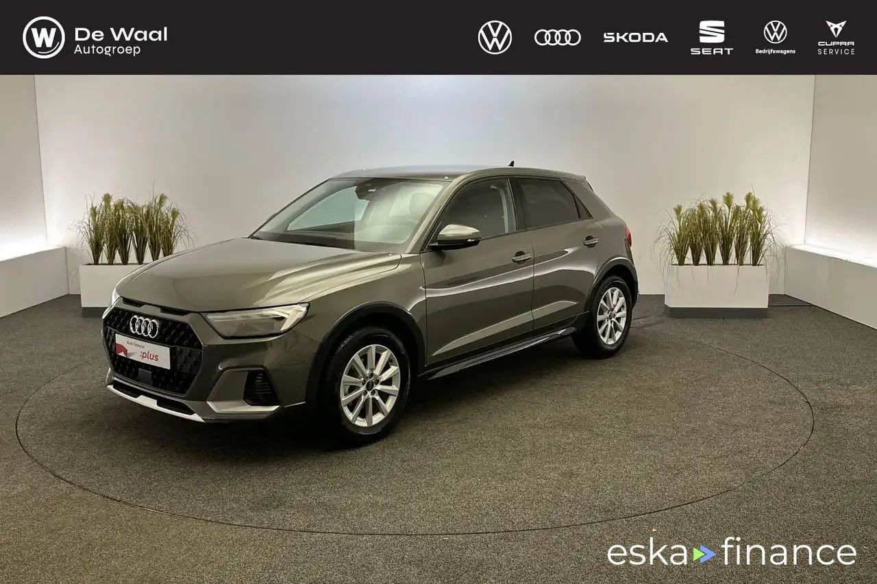 Finansowanie Hatchback Audi A1 2024