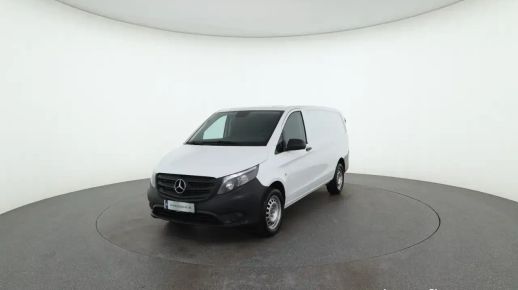 MERCEDES VITO 2022