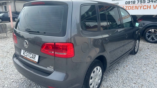 Lízing Kombi Volkswagen Touran 2011