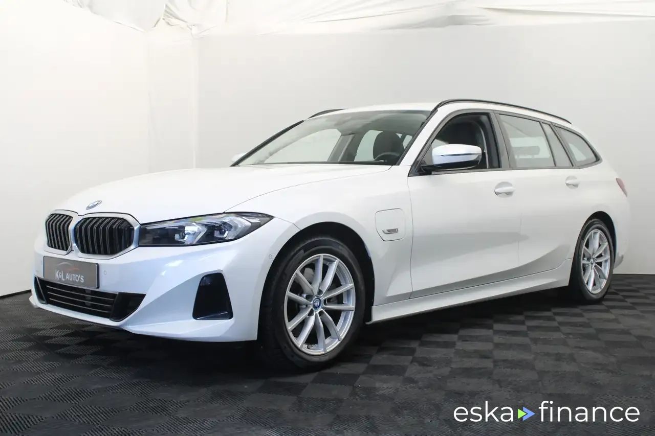 Finansowanie Wóz BMW 320 2023