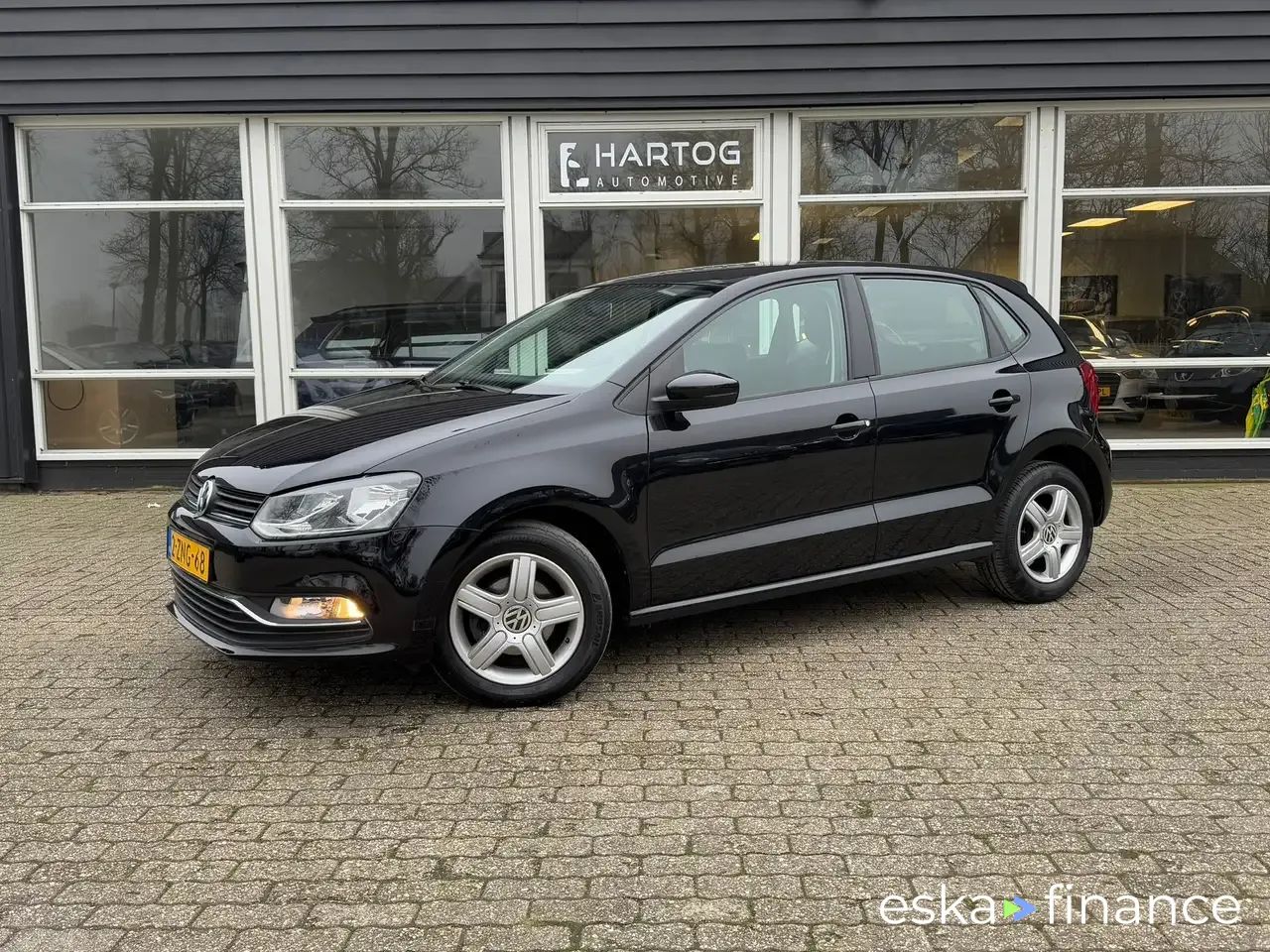 Leasing Hatchback Volkswagen Polo 2015