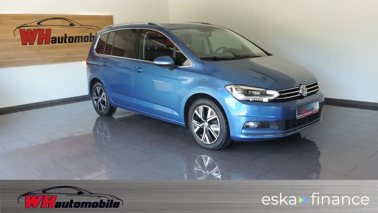 Leasing Passenger transport Volkswagen Touran 2020