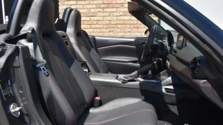 Financování Konvertibilní Mazda MX-5 2019