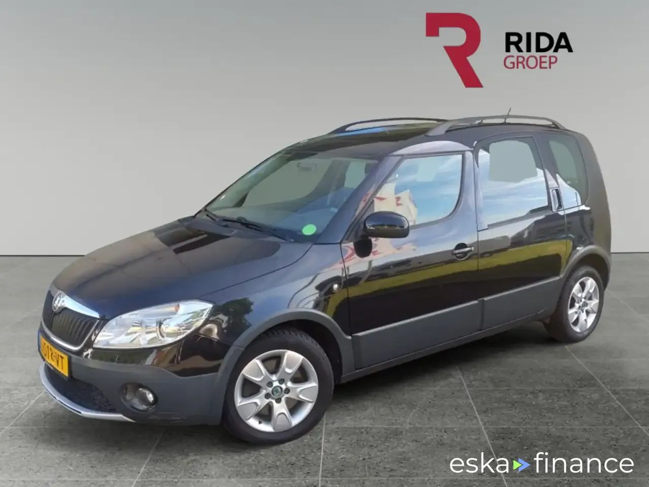 Finansowanie Hatchback Skoda Roomster 2013