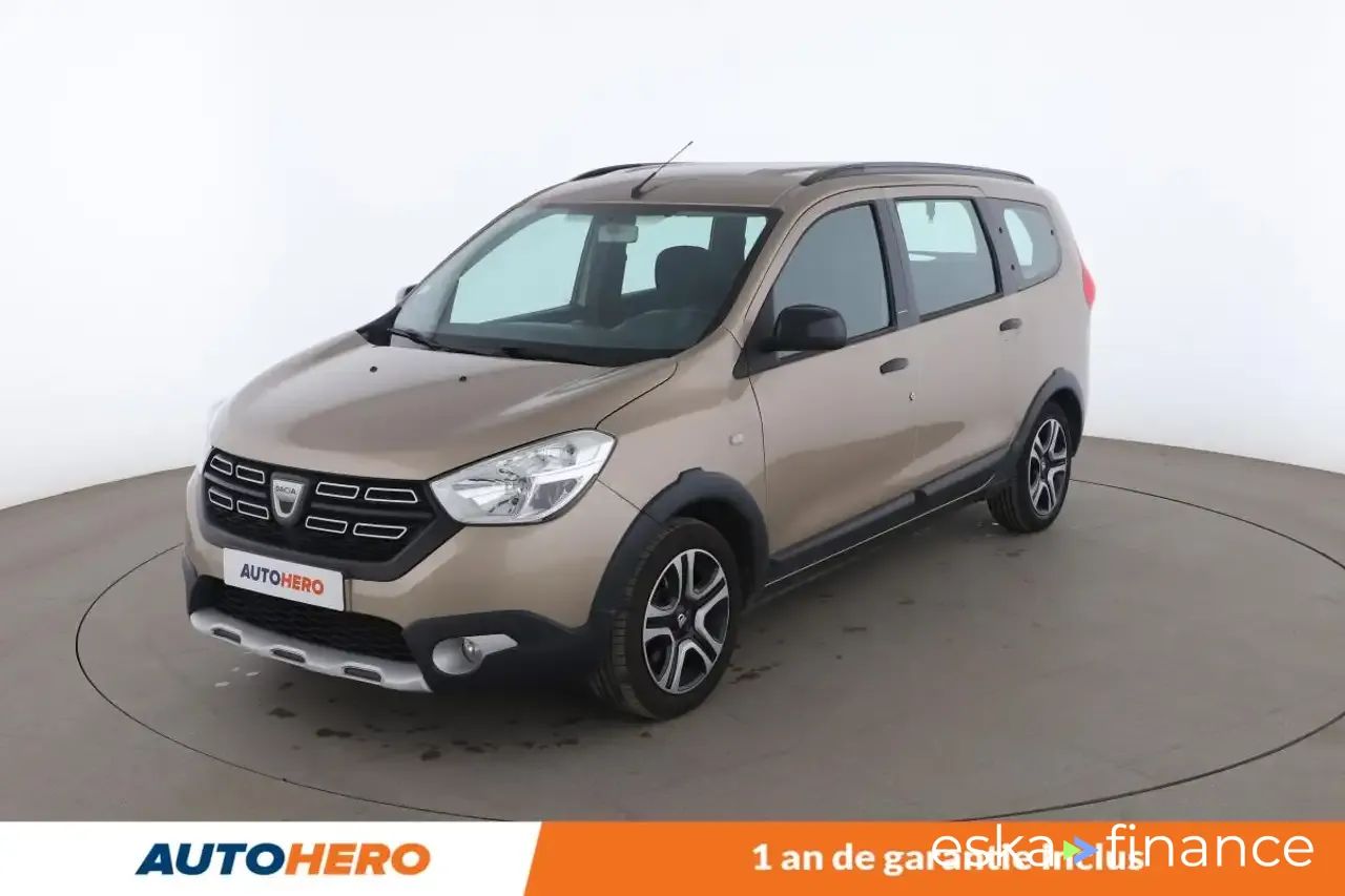 Lízing Hatchback Dacia Lodgy 2018