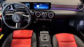 Financování Kupé MERCEDES CLA 200 2023