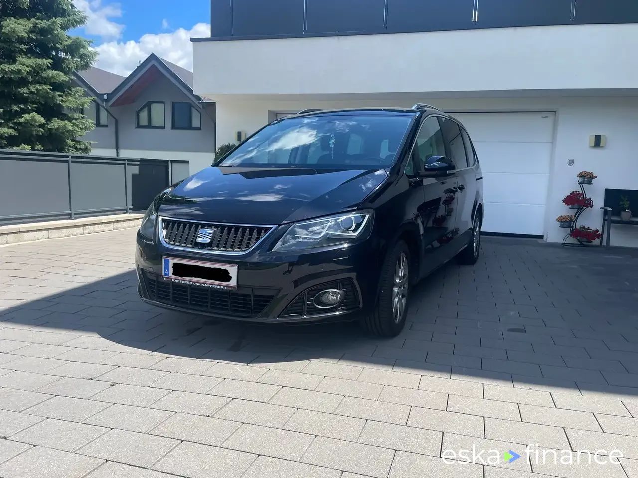 Lízing Hatchback Seat Alhambra 2012
