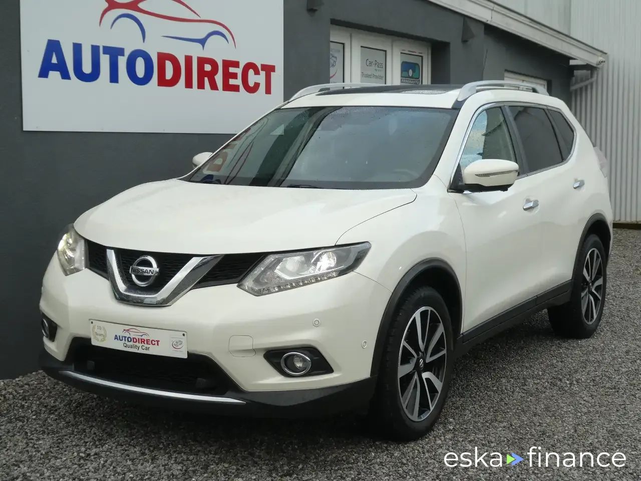 Finansowanie SUV Nissan X-Trail 2016