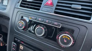Financování Hatchback Volkswagen Touran 2013