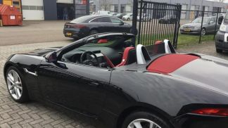 Financování Konvertibilní Jaguar F-Type 2016