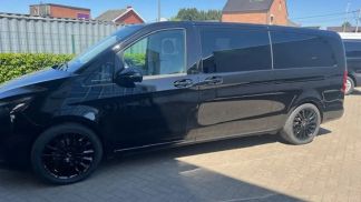 Lízing Hatchback MERCEDES V 220 2023