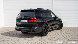 Lízing SUV BMW X7 2023