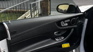 Lízing Kabriolet MERCEDES E 400 2019