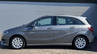 Lízing Hatchback MERCEDES B 180 2016