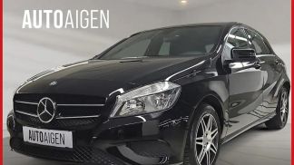 Lízing Hatchback MERCEDES A 180 2015