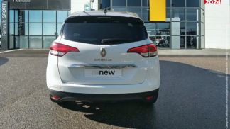 Leasing Passenger transport Renault Scenic 2017