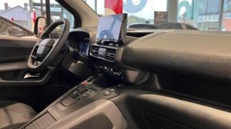Lízing Hatchback Toyota Verso 2025