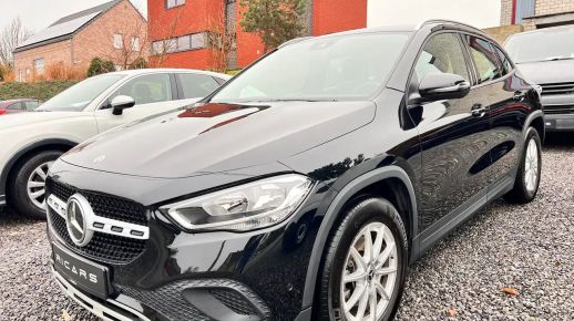 MERCEDES GLA 180 2021