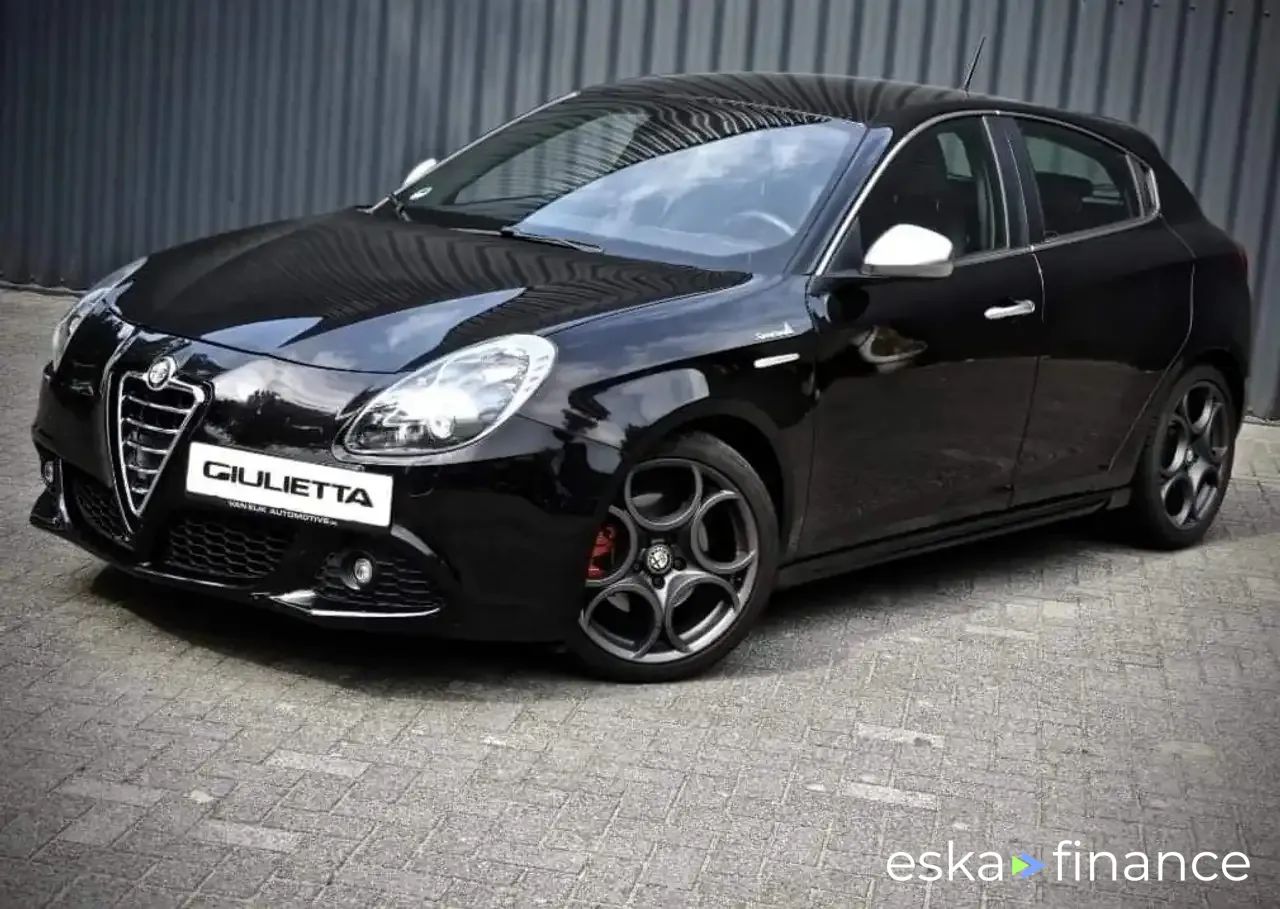 Leasing Hatchback Alfa Romeo Giulietta 2010