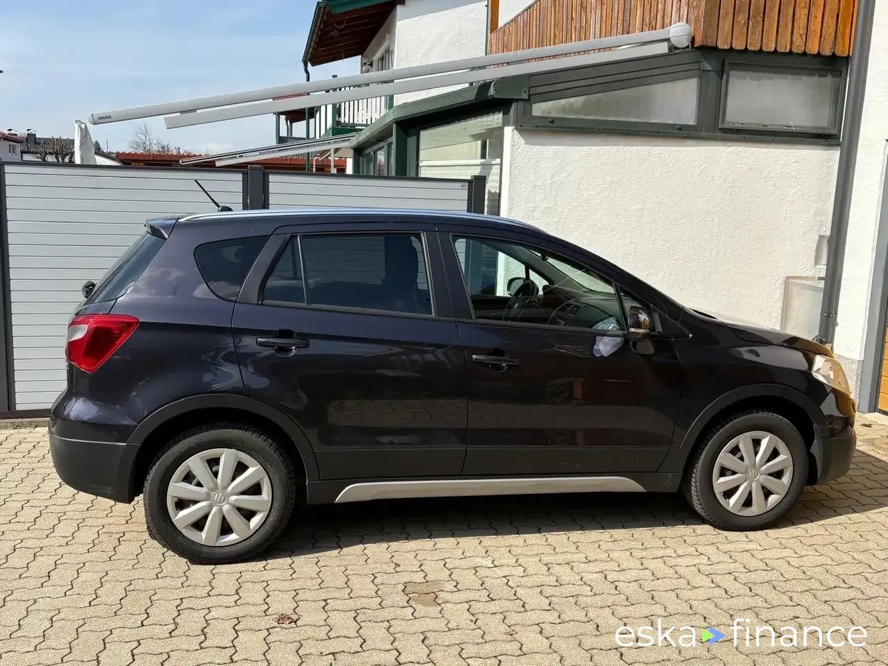 Lízing SUV Suzuki (SX4) S-Cross 2013