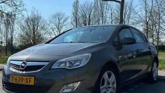 Financování Hatchback Opel Astra 2011