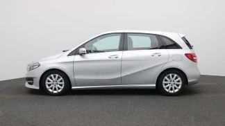 Lízing Hatchback MERCEDES B 180 2017
