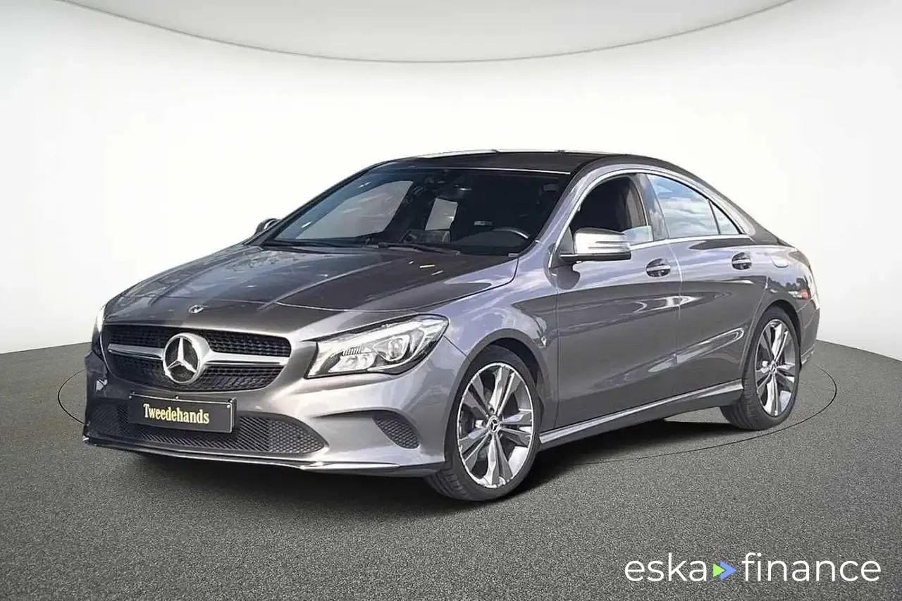 Lízing Kupé MERCEDES CLA 200 2019