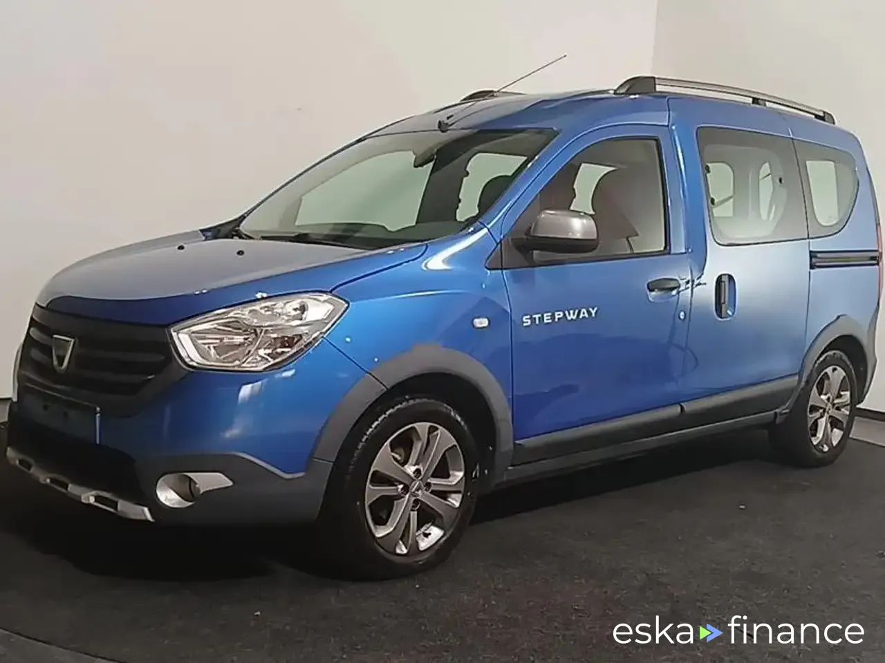 Financování Hatchback Dacia Dokker 2015