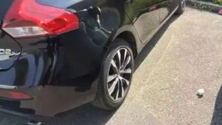 Lízing Sedan Volvo V40 2018