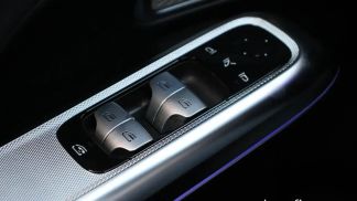 Lízing Sedan MERCEDES E 300 2024