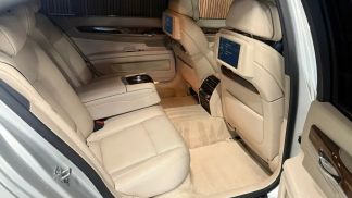 Lízing Sedan BMW 760 2010