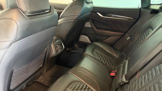 Leasing Wagon Maserati Levante 2019