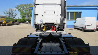 Leasing Tractor unit MERCEDES 1845 2017