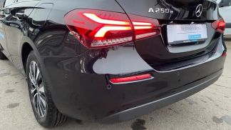 Lízing Sedan MERCEDES A 250 2022