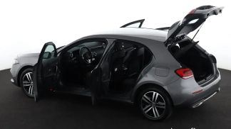 Hatchback MERCEDES A 250 2021