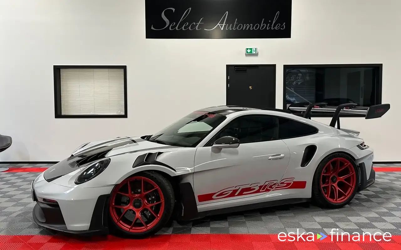 Lízing Kupé Porsche 992 2023