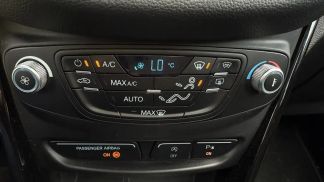 Lízing Hatchback Ford B-Max 2014