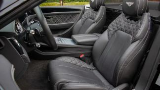 Finansowanie Zamienny Bentley Continental 2020