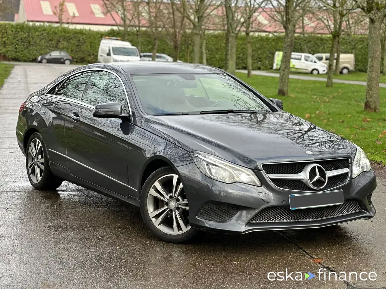 Finansowanie Coupé MERCEDES E 220 2013